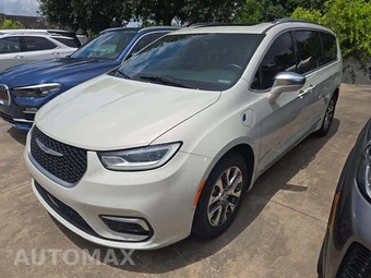 2021 Chrysler Pacifica Hybrid Pinnacle 121.6" WB