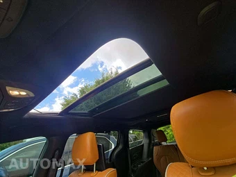 2021 Chrysler Pacifica Hybrid Pinnacle 121.6" WB - miniatura 11