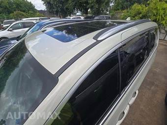 2021 Chrysler Pacifica Hybrid Pinnacle 121.6" WB - miniatura 12