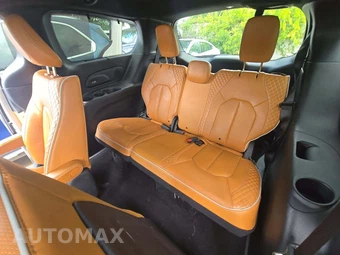 2021 Chrysler Pacifica Hybrid Pinnacle 121.6" WB - miniatura 14