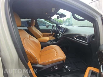 2021 Chrysler Pacifica Hybrid Pinnacle 121.6" WB - miniatura 19