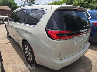 2021 Chrysler Pacifica Hybrid Pinnacle 121.6" WB - miniatura 2