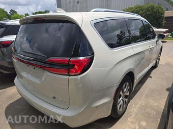 2021 Chrysler Pacifica Hybrid Pinnacle 121.6" WB - miniatura 3