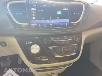 2021 Chrysler Pacifica Hybrid Touring L 121.6" WB - miniatura 10