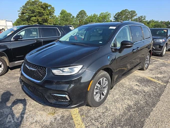 2021 Chrysler Pacifica Hybrid Touring L 121.6" WB
