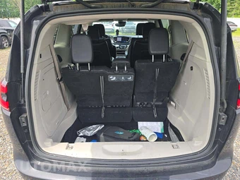 2021 Chrysler Pacifica Hybrid Touring L 121.6" WB - miniatura 12