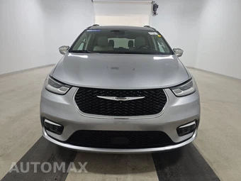 2021 Chrysler Pacifica Limited 121.6" WB - miniatura 2