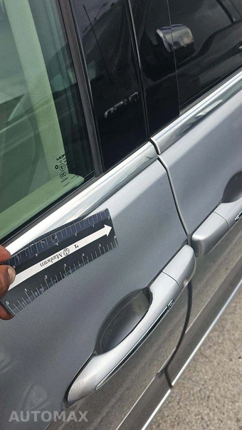 2021 Chrysler Pacifica Limited 121.6" WB - miniatura 26