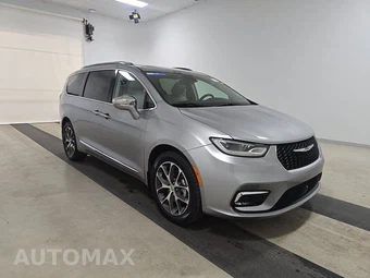 2021 Chrysler Pacifica Limited 121.6" WB - miniatura 3