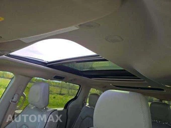 2021 Chrysler Pacifica Limited 121.6" WB - miniatura 12