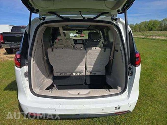 2021 Chrysler Pacifica Limited 121.6" WB - miniatura 16