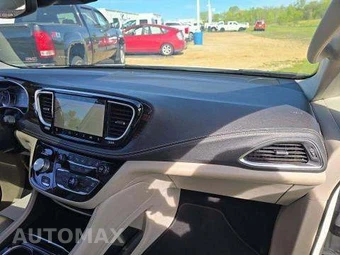 2021 Chrysler Pacifica Limited 121.6" WB - miniatura 21