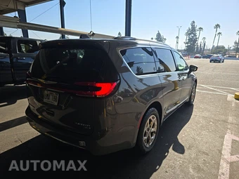 2021 Chrysler Pacifica Limited 121.6" WB - miniatura 4