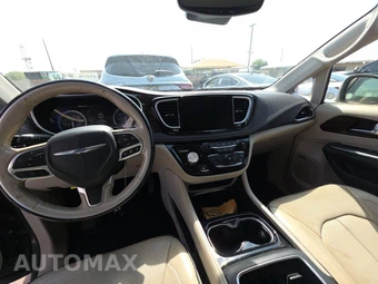 2021 Chrysler Pacifica Limited 121.6" WB - miniatura 11