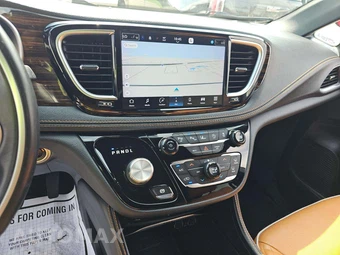 2021 Chrysler Pacifica Pinnacle 121.6" WB - miniatura 10