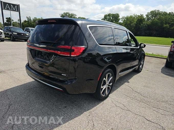 2021 Chrysler Pacifica Pinnacle 121.6" WB - miniatura 3