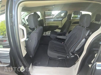 2021 Chrysler Pacifica Touring 121.6" WB – miniatura 13