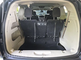 2021 Chrysler Pacifica Touring 121.6" WB – miniatura 17