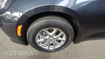2021 Chrysler Pacifica Touring 121.6" WB – miniatura 23
