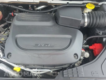 2021 Chrysler Pacifica Touring 121.6" WB - miniatura 16