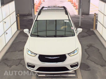 2021 Chrysler Pacifica Touring 121.6" WB - miniatura 2