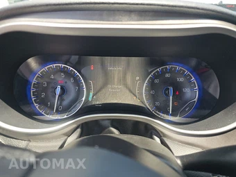 2021 Chrysler Pacifica Touring L 121.6" WB - miniatura 12