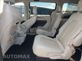 2021 Chrysler Pacifica Touring L 121.6" WB - miniatura 13