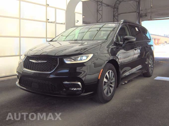 2021 Chrysler Pacifica Touring L 121.6" WB