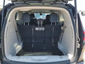 2021 Chrysler Pacifica Touring L 121.6" WB – miniatura 17