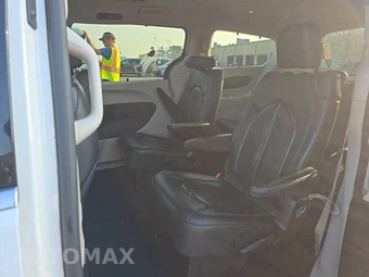 2021 Chrysler Pacifica Touring L 121.6" WB – miniatura 13