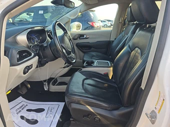 2021 Chrysler Pacifica Touring L 121.6" WB – miniatura 7