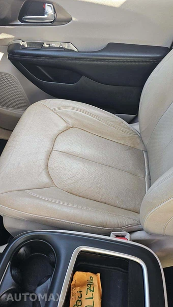 2021 Chrysler Pacifica Touring L 121.6" WB - miniatura 31