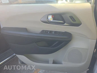 2021 Chrysler Pacifica Touring L 121.6" WB - miniatura 9