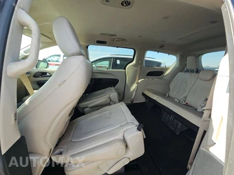 2021 Chrysler Pacifica Touring L 121.6" WB - miniatura 13