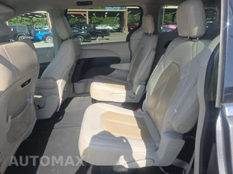 2021 Chrysler Pacifica Touring L 121.6" WB - miniatura 13