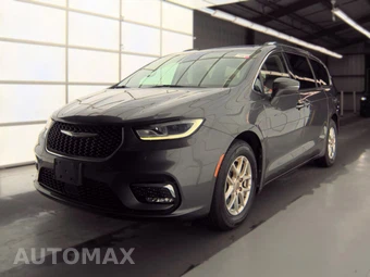 2021 Chrysler Pacifica Touring L 121.6" WB