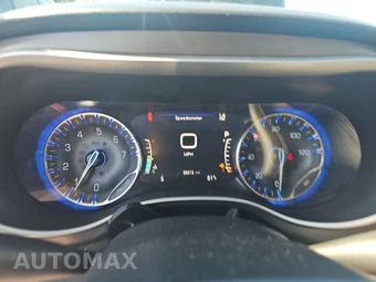 2021 Chrysler Pacifica Touring L 121.6" WB - miniatura 12