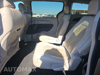 2021 Chrysler Pacifica Touring L 121.6" WB - miniatura 13