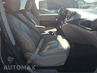 2021 Chrysler Pacifica Touring L 121.6" WB - miniatura 8