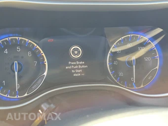 2021 Chrysler Pacifica Touring L 121.6" WB - miniatura 12