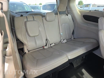 2021 Chrysler Pacifica Touring L 121.6" WB - miniatura 14