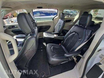 2021 Chrysler Pacifica Touring L 121.6" WB – miniatura 13