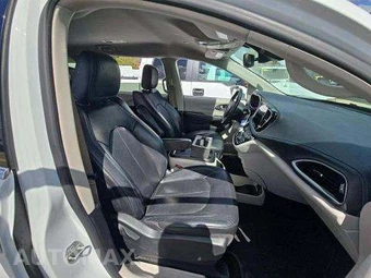 2021 Chrysler Pacifica Touring L 121.6" WB – miniatura 19