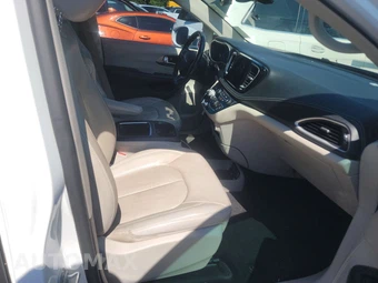 2021 Chrysler Pacifica Touring L 121.6" WB – miniatura 8