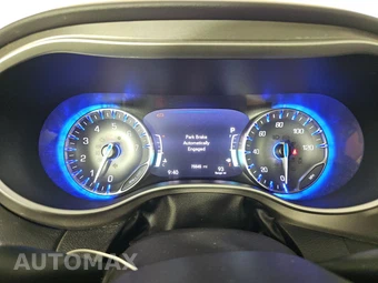2021 Chrysler Pacifica Touring L 121.6" WB - miniatura 12
