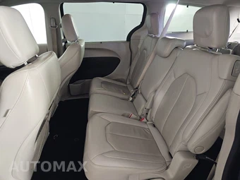 2021 Chrysler Pacifica Touring L 121.6" WB - miniatura 13