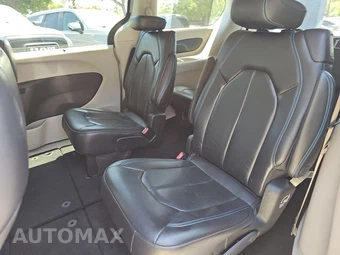 2021 Chrysler Pacifica Touring L 121.6" WB – miniatura 13