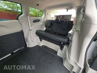 2021 Chrysler Pacifica Touring L 121.6" WB - miniatura 14