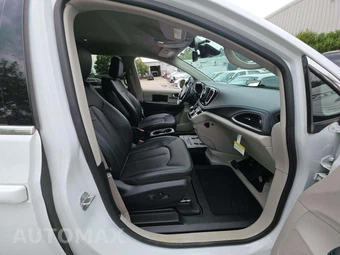 2021 Chrysler Pacifica Touring L 121.6" WB - miniatura 19