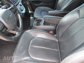 2021 Chrysler Pacifica Touring L 121.6" WB - miniatura 19